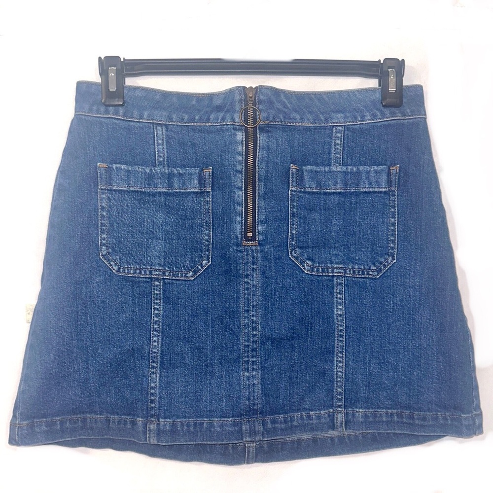 Madewell Denim Mini Skirt Size 30 Large Zip Front Patch Pockets